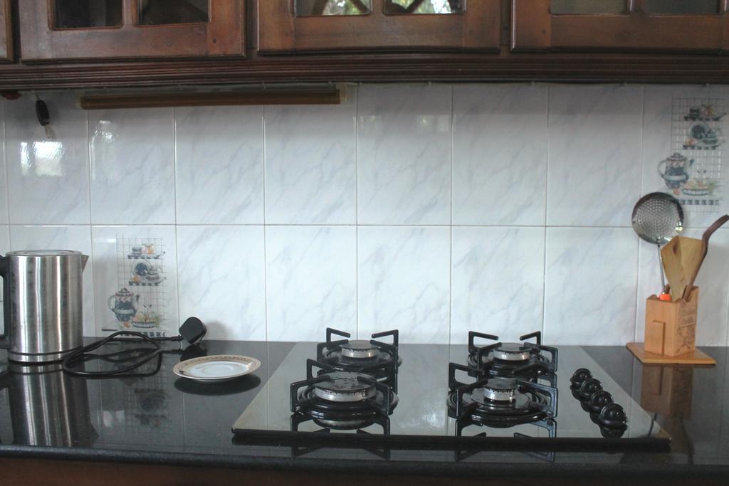 Sujeewani Villa Негомбо Екстер'єр фото
